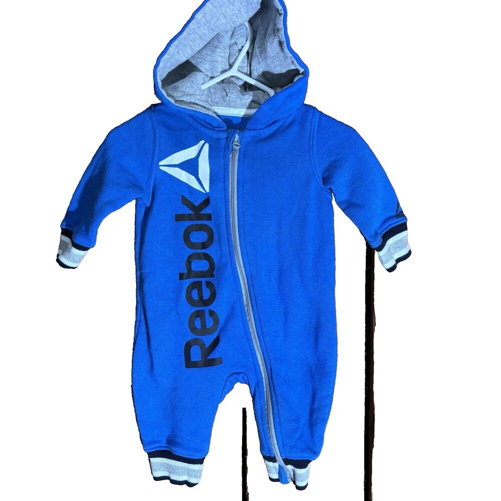 Reebok Sweatsuit Outift  infant Blue Gray  White Black 0-3 Month hood spellout